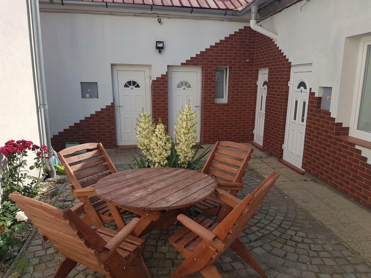 Ferienwohnung Olomouc New1 Exterior foto